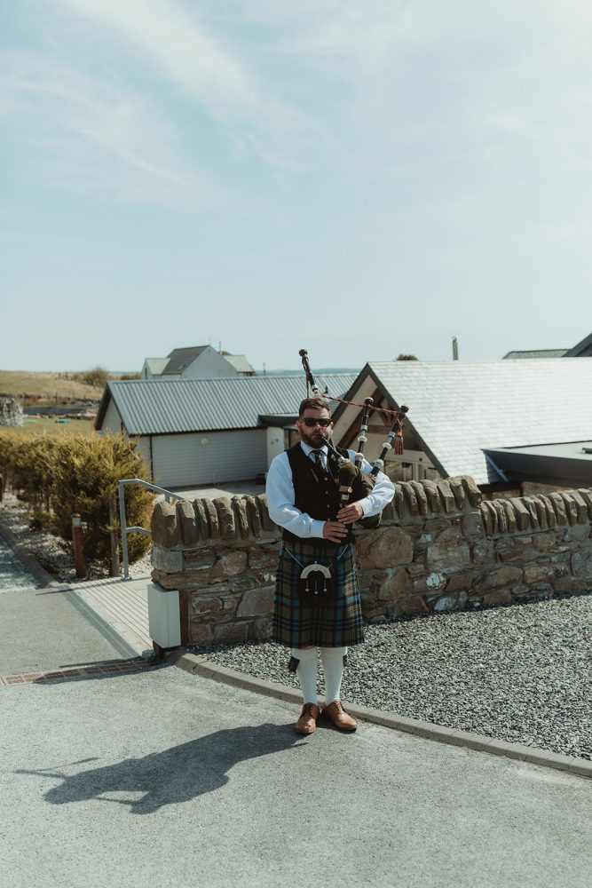 Alexamy 77 Websize 667X1000 at Laggan Life