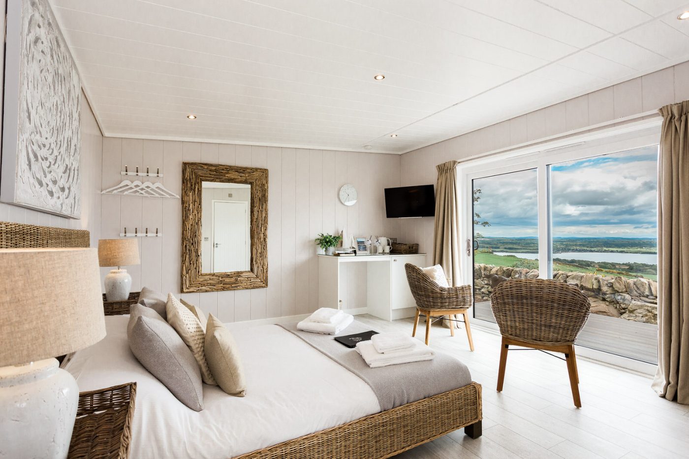 seaview snug accommodation at laggan